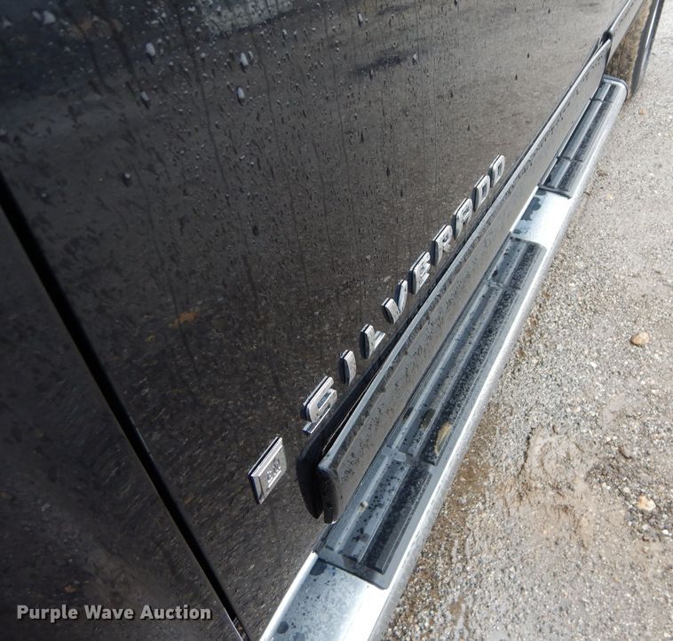 image for item DH2673 2009 Chevrolet Silverado 1500 Crew Cab pickup truck