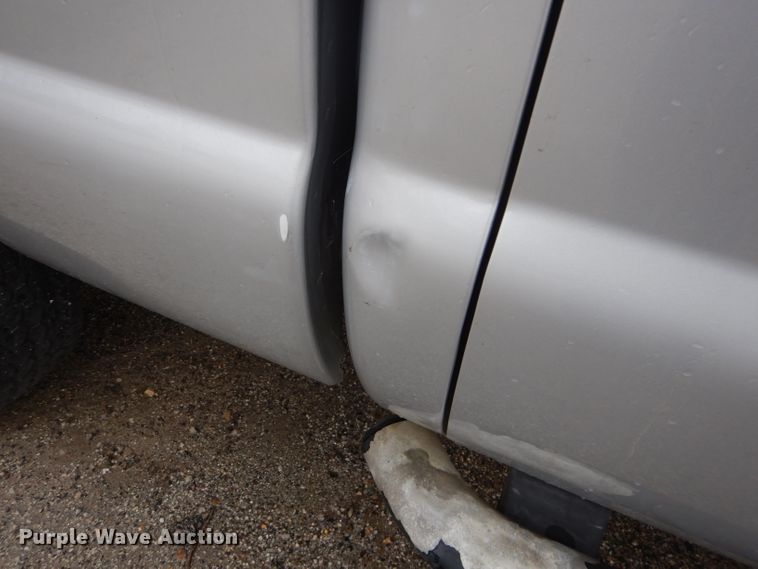 image for item DH2674 2005 Ford F250 Super Duty SuperCab pickup truck