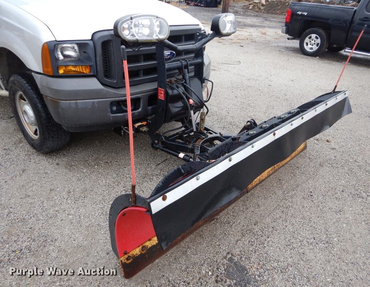 image for item DH2674 2005 Ford F250 Super Duty SuperCab pickup truck