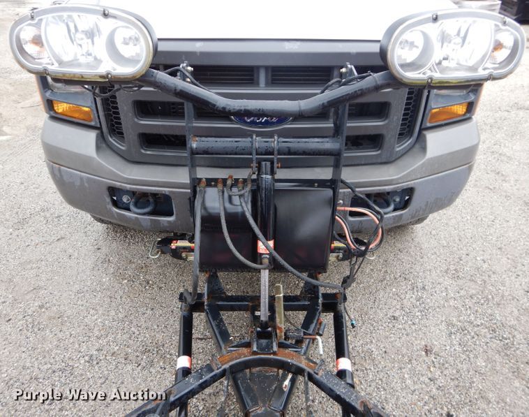 image for item DH2674 2005 Ford F250 Super Duty SuperCab pickup truck