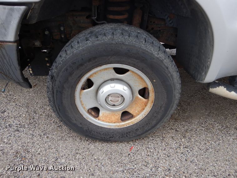 image for item DH2674 2005 Ford F250 Super Duty SuperCab pickup truck