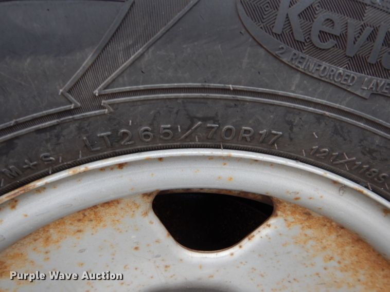 image for item DH2674 2005 Ford F250 Super Duty SuperCab pickup truck