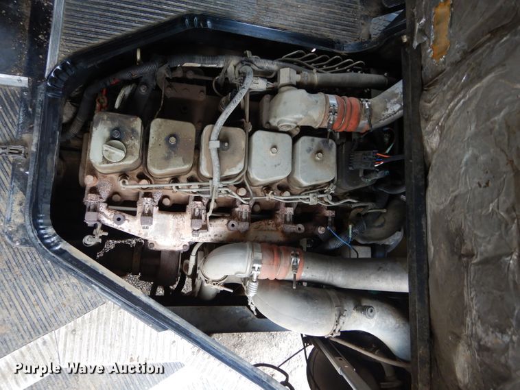 image for item DH3616 1998 Blue Bird TC2000 school bus