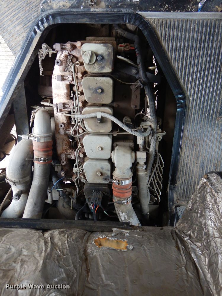 image for item DH3616 1998 Blue Bird TC2000 school bus