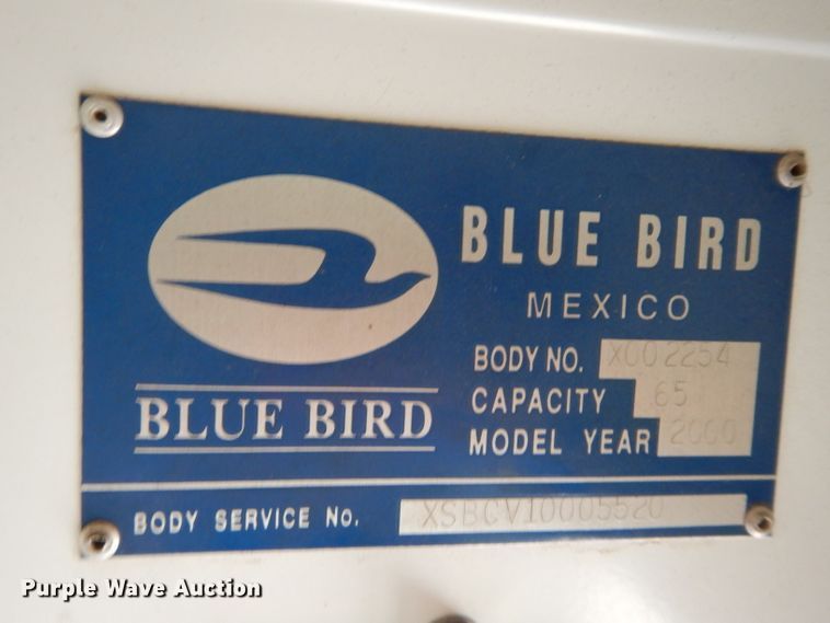 image for item DH3617 1999 International 3800 school bus