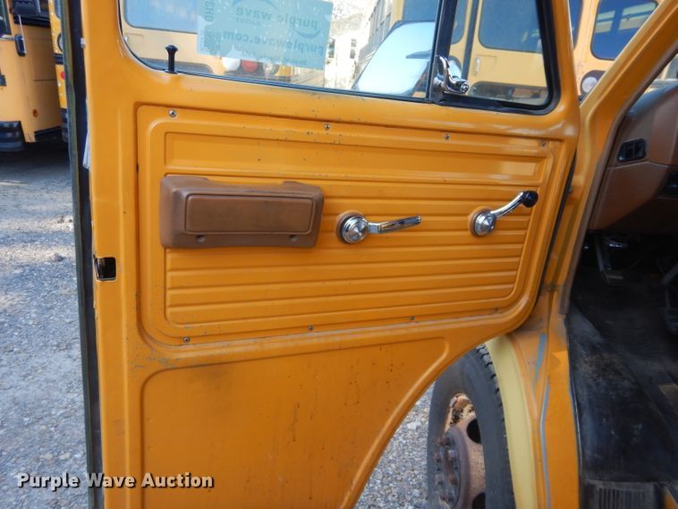 image for item DH3619 1991 GMC Vandura school bus