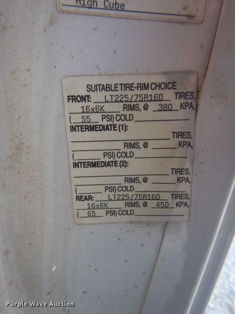 image for item DH3620 2000 Chevrolet Express 3500 box truck