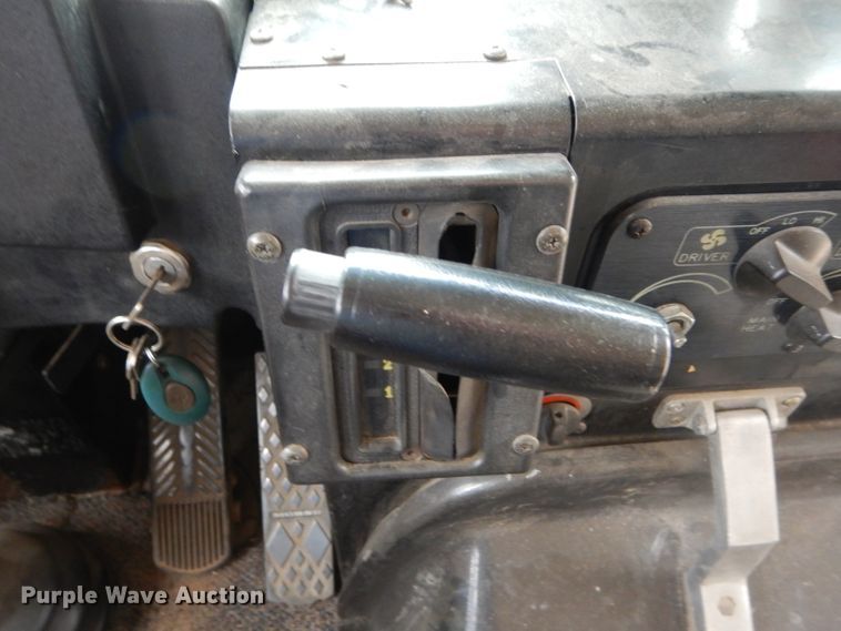 image for item DH3621 1998 Blue Bird TC2000 school bus