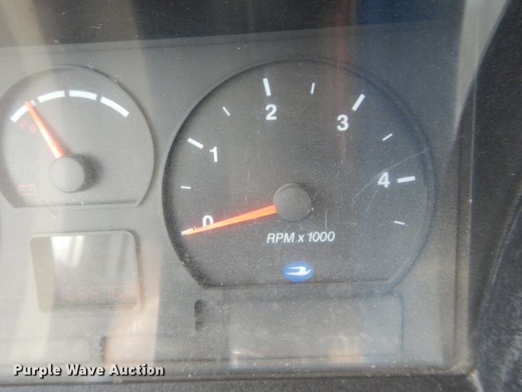 image for item DH3622 1999 Blue Bird TC2000 school bus