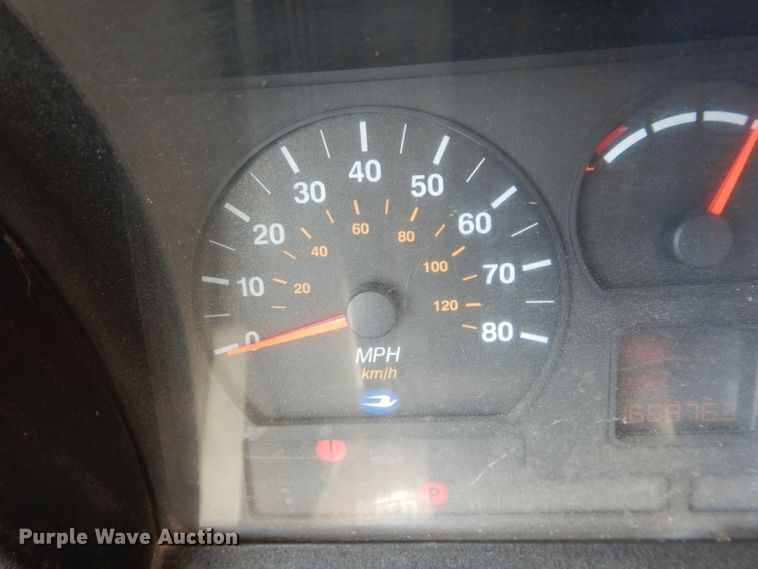 image for item DH3622 1999 Blue Bird TC2000 school bus