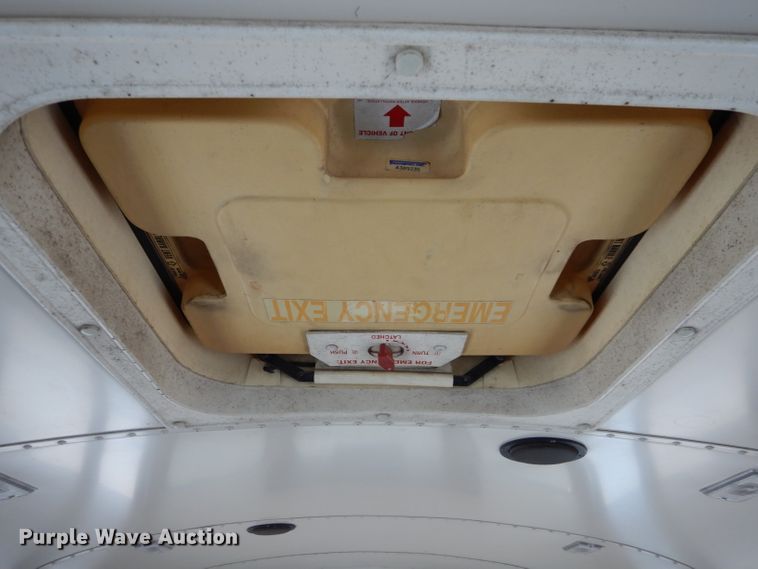 image for item DH3622 1999 Blue Bird TC2000 school bus