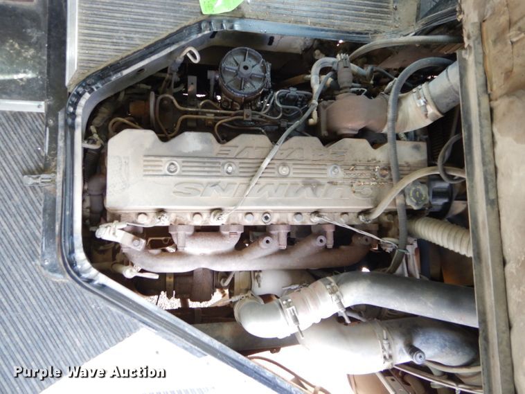 image for item DH3622 1999 Blue Bird TC2000 school bus