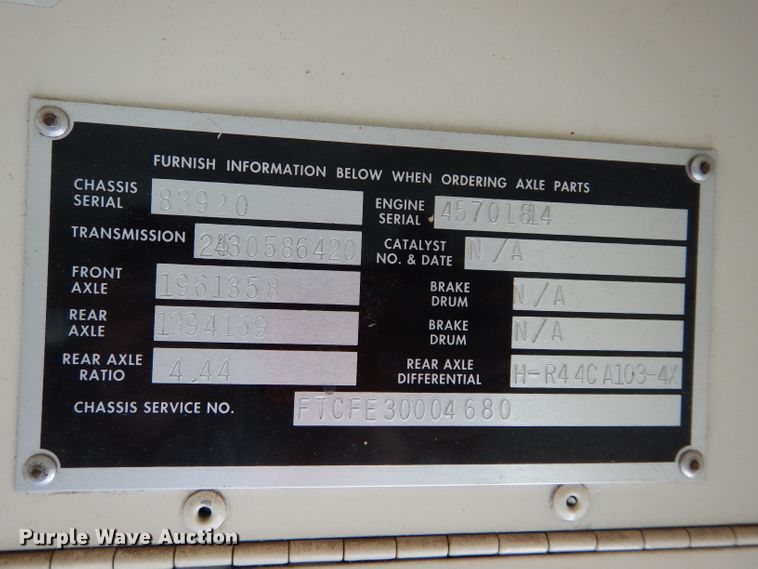 image for item DH3622 1999 Blue Bird TC2000 school bus