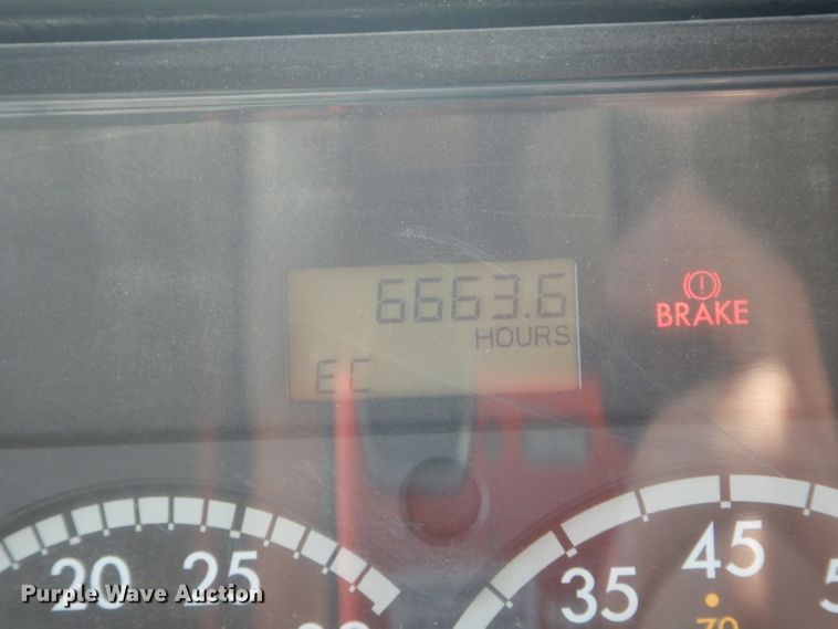 image for item DH6761 2005 Freightliner FS65 Thomas Built school bus