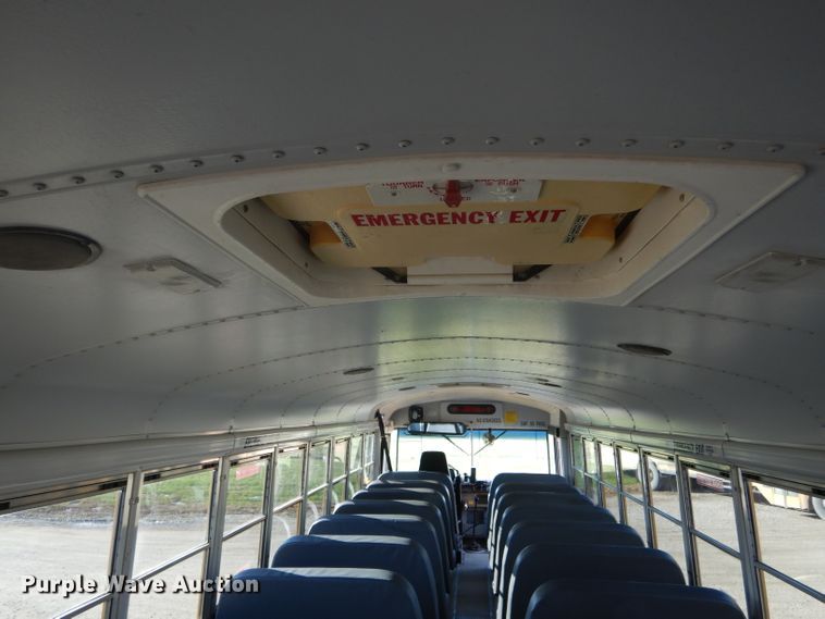 image for item DH6761 2005 Freightliner FS65 Thomas Built school bus