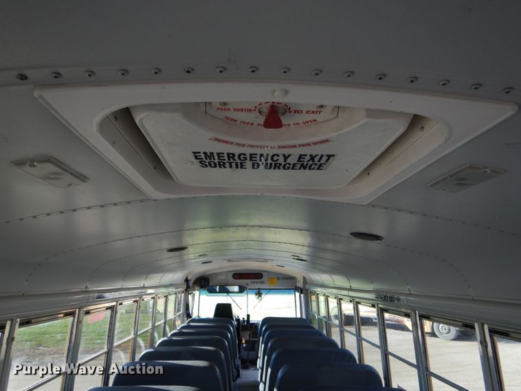 image for item DH6762 2006 Freightliner FS65 Thomas Built school bus