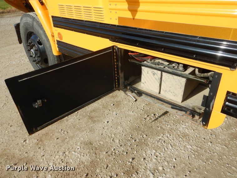 image for item DH6762 2006 Freightliner FS65 Thomas Built school bus