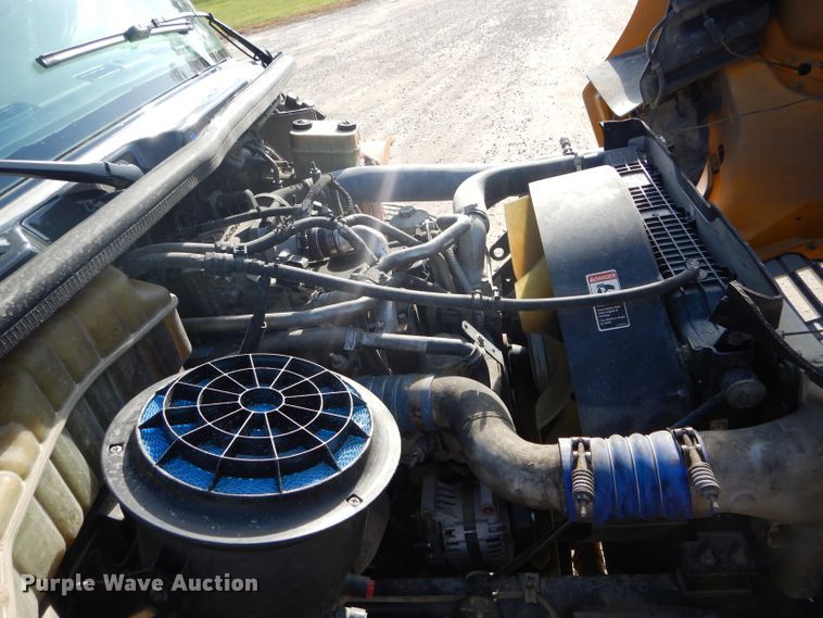 image for item DH6763 2009 Freightliner B2 Thomas Built school bus