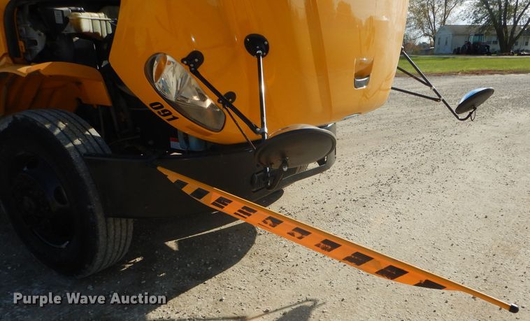 image for item DH6763 2009 Freightliner B2 Thomas Built school bus