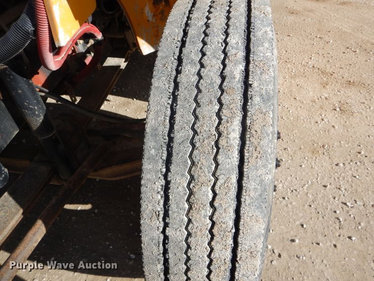 image for item DH6763 2009 Freightliner B2 Thomas Built school bus