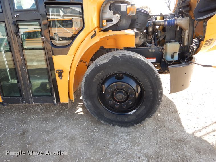 image for item DH6763 2009 Freightliner B2 Thomas Built school bus