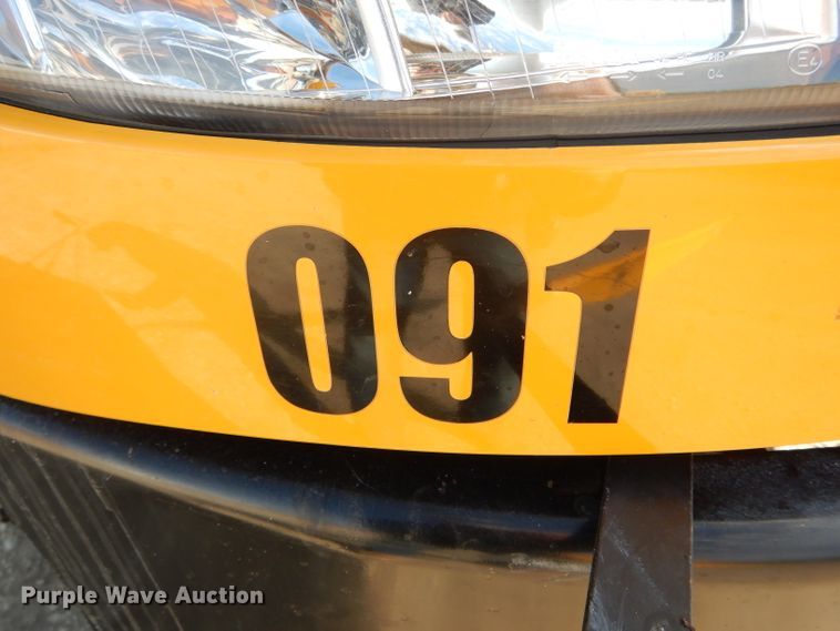 image for item DH6763 2009 Freightliner B2 Thomas Built school bus