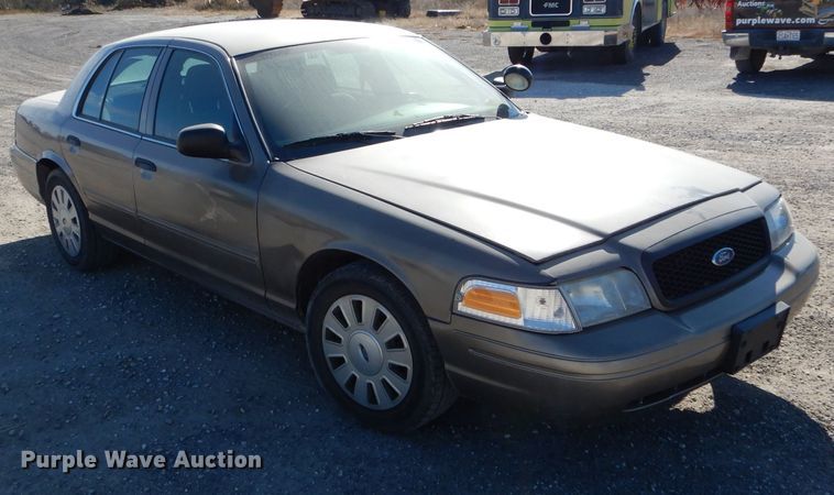 image for item DH6804 2010 Ford Crown Victoria Police Interceptor