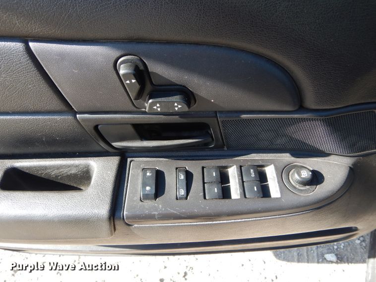 image for item DH6804 2010 Ford Crown Victoria Police Interceptor