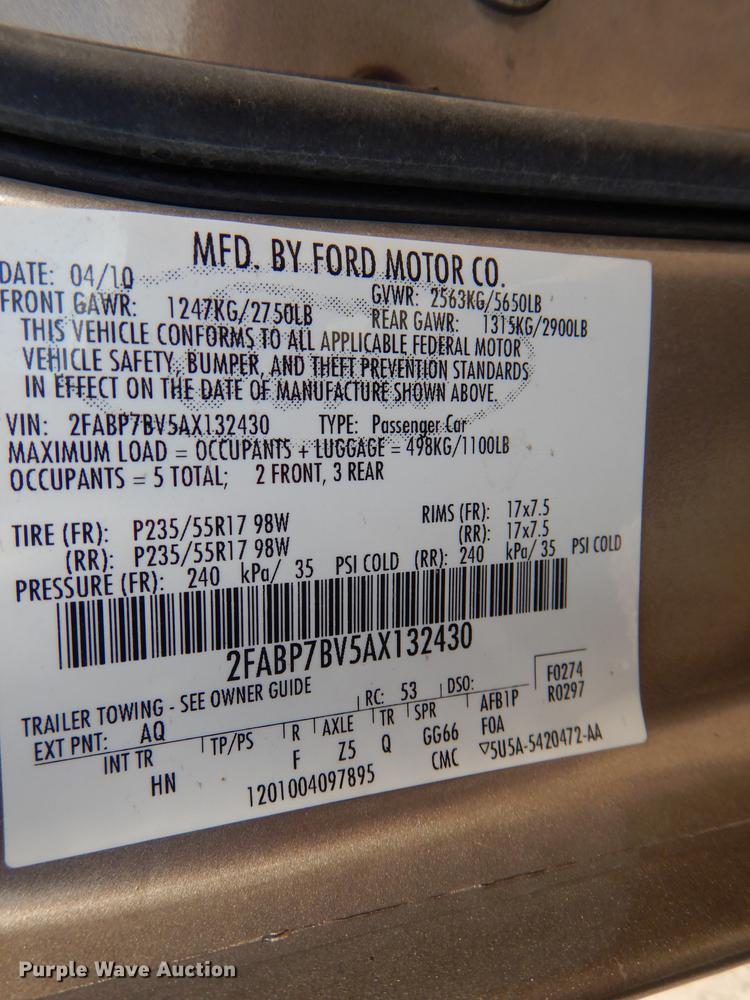 image for item DH6804 2010 Ford Crown Victoria Police Interceptor