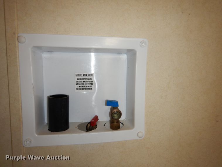 image for item DI2359 2005 Cavalier FEMA mobile home