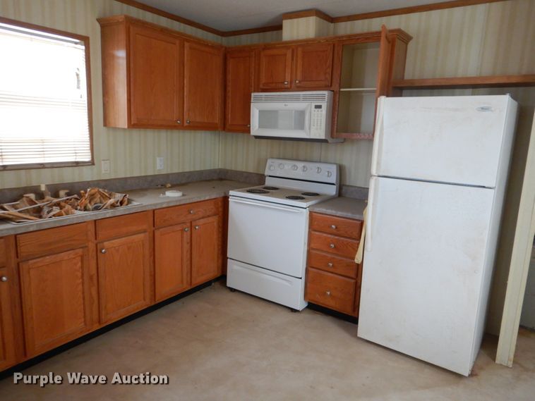 image for item DI2359 2005 Cavalier FEMA mobile home