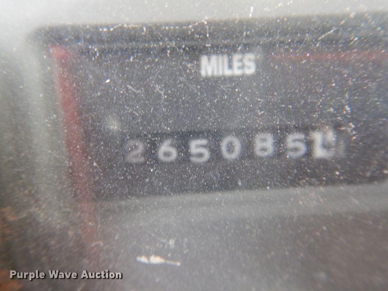 image for item DI2361 1997 International 4900 dump truck