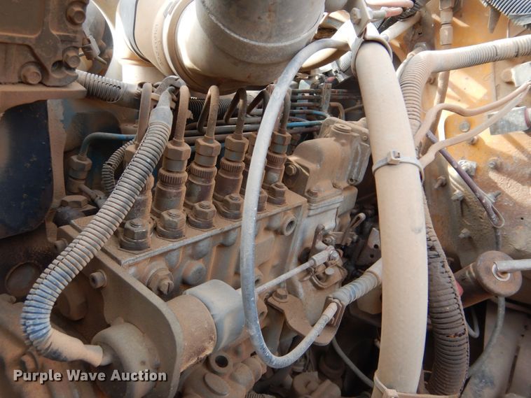 image for item DI2361 1997 International 4900 dump truck