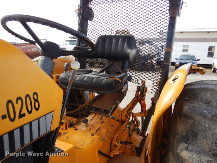 image for item DI2362 John Deere 2355 tractor