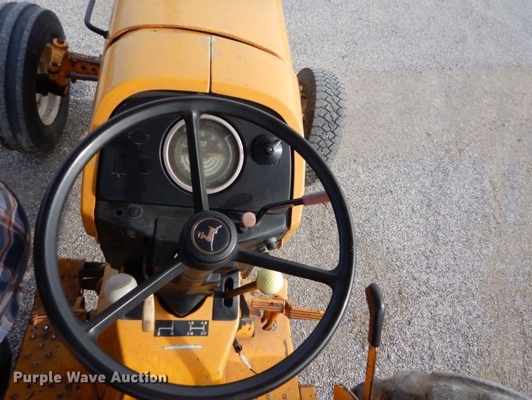 image for item DI2362 John Deere 2355 tractor