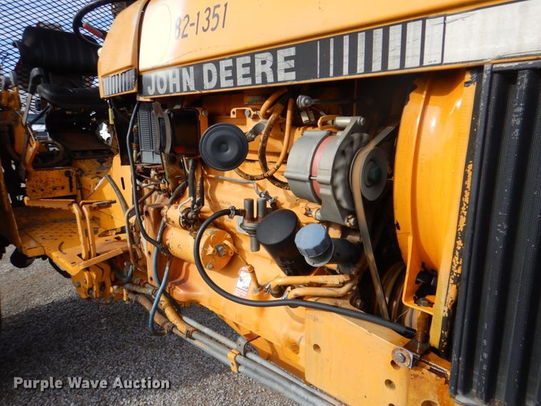 image for item DI2362 John Deere 2355 tractor