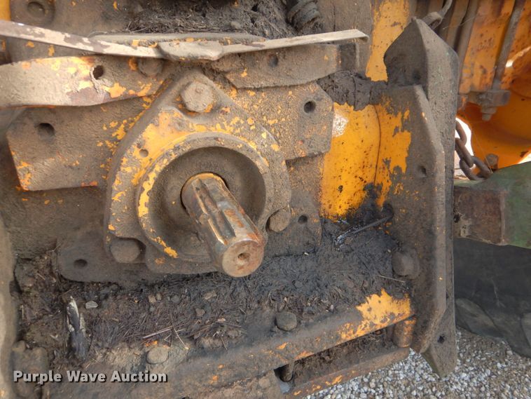 image for item DI2362 John Deere 2355 tractor