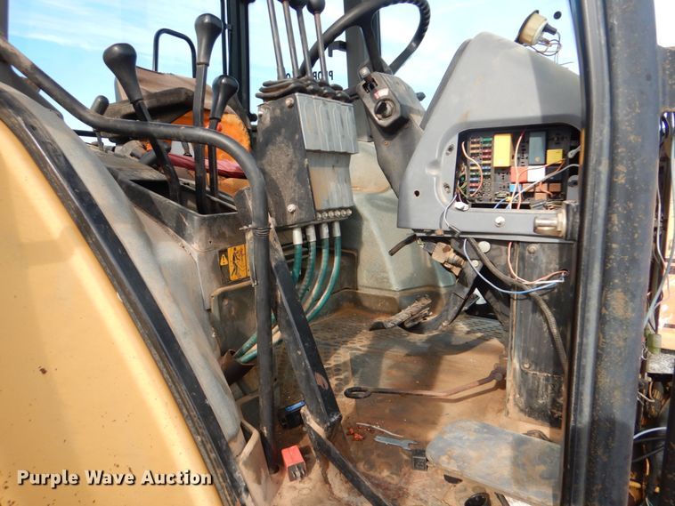 image for item DI2363 Ford 6640 Tiger Special tractor