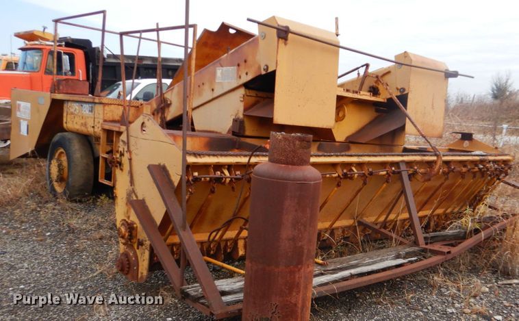 image for item DI2366 Koehring chip spreader