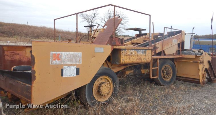 image for item DI2366 Koehring chip spreader