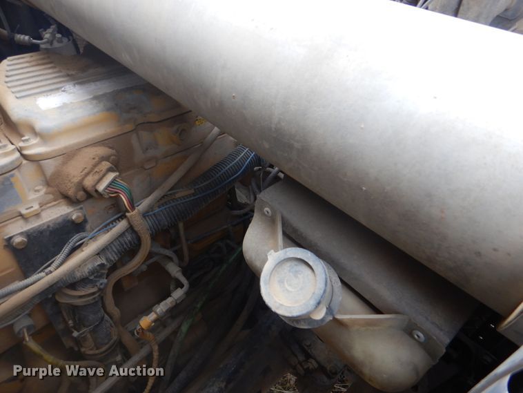 image for item DI2367 1994 Kenworth W900 semi truck