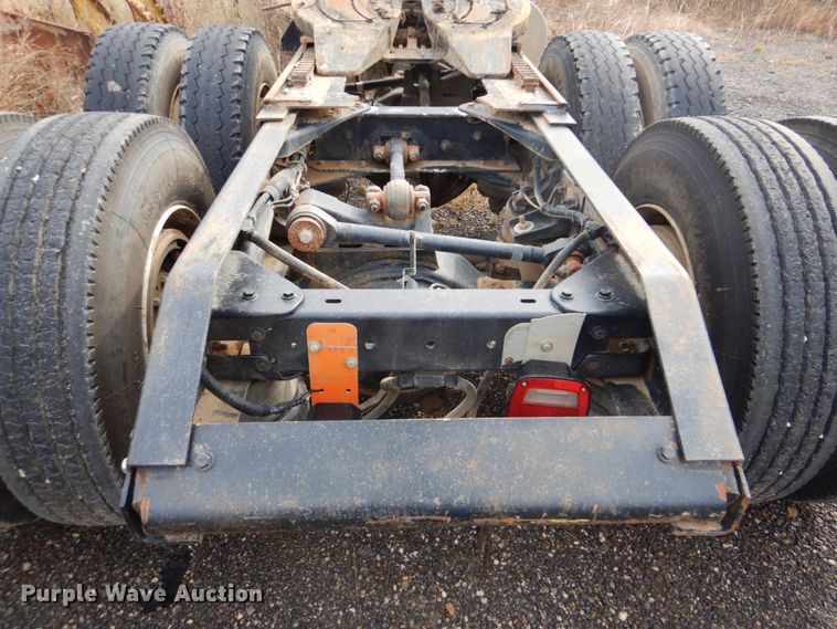 image for item DI2367 1994 Kenworth W900 semi truck