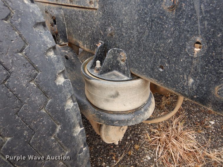 image for item DI2367 1994 Kenworth W900 semi truck