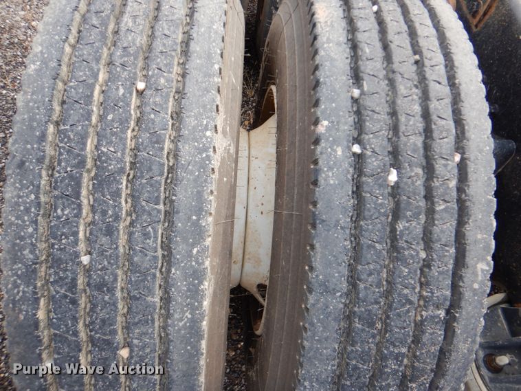 image for item DI2367 1994 Kenworth W900 semi truck