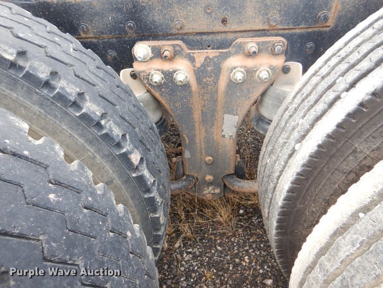 image for item DI2367 1994 Kenworth W900 semi truck