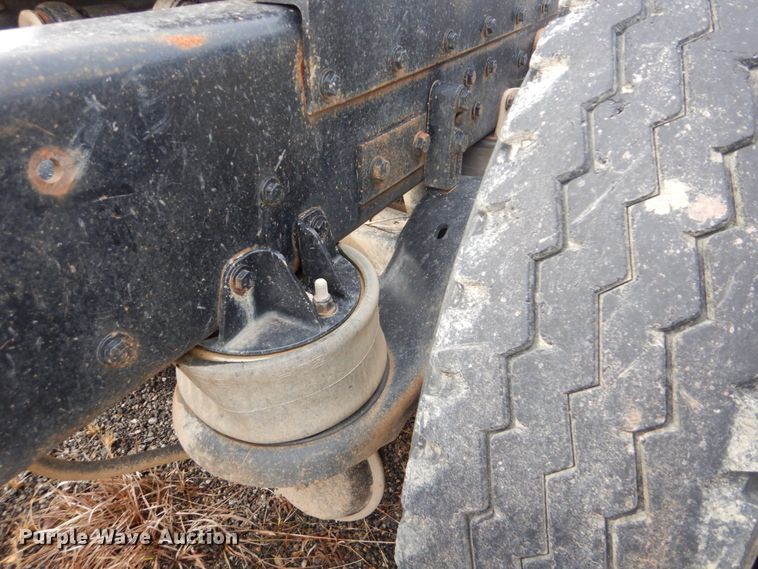 image for item DI2367 1994 Kenworth W900 semi truck