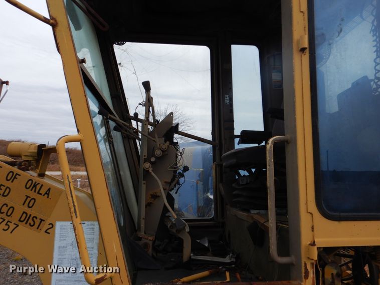 image for item DI2368 1988 Champion 720A motor grader