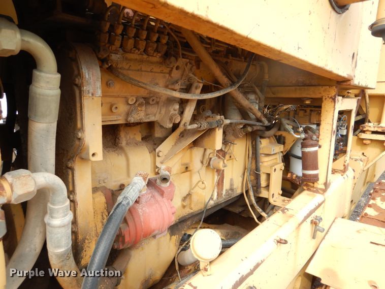 image for item DI2368 1988 Champion 720A motor grader