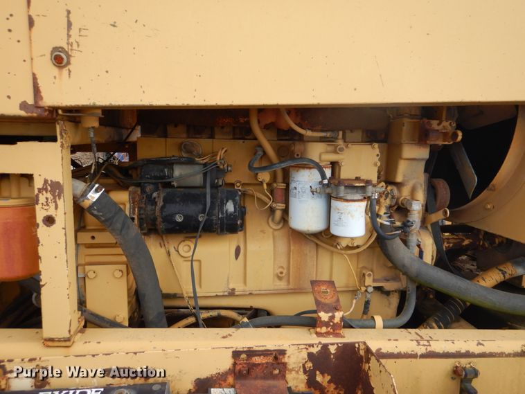 image for item DI2368 1988 Champion 720A motor grader