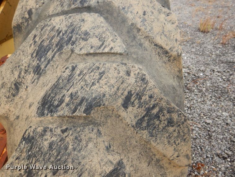 image for item DI2368 1988 Champion 720A motor grader